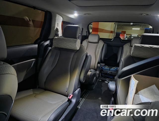 Kia Carnival 2024 — Şəkil 10/20