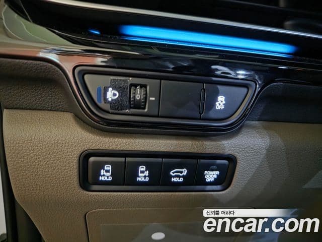 Kia Carnival 2024 — Şəkil 11/20