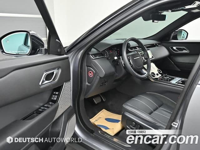 Land Rover Range Rover Velar 2020 — Şəkil 10/20