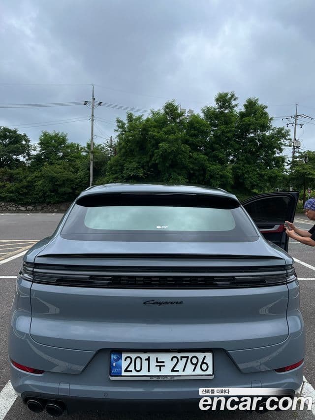 Porsche Cayenne 2024 — ფოტო 3/19