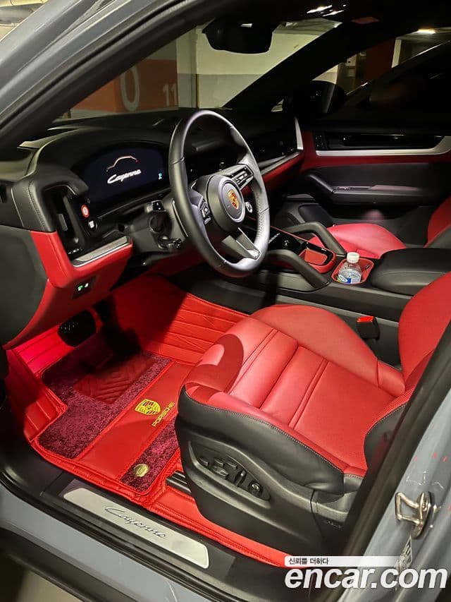 Porsche Cayenne 2024 — ფოტო 6/19