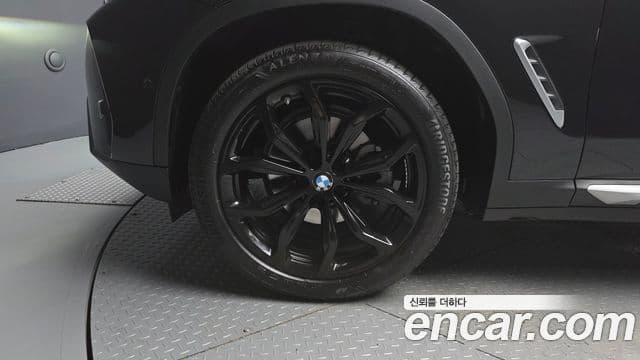 BMW X4 2025 — ფოტო 5/20