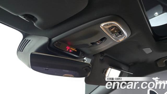 Volvo S60 2021 — Şəkil 18/20