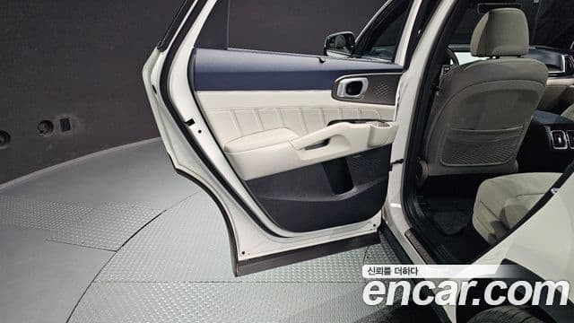 Kia Sorento 2025 — Photo 7/42