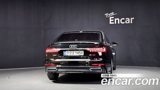 Audi A6 2021 — ფოტო 4/20