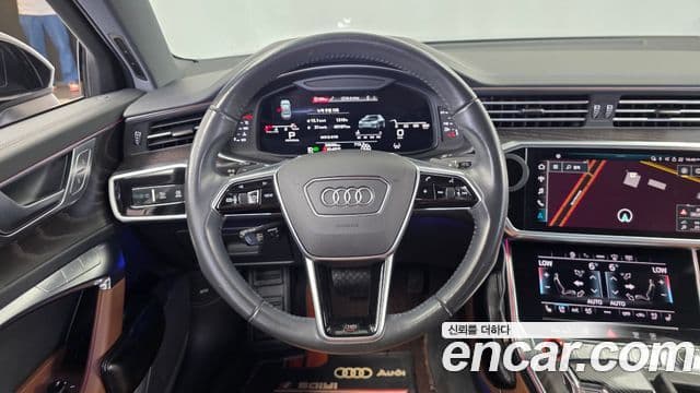 Audi A6 2021 — ფოტო 13/20