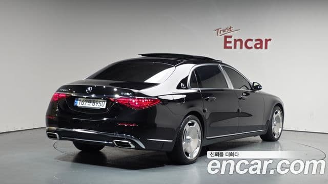 Mercedes-Benz S-Class 2023 — ფოტო 2/20