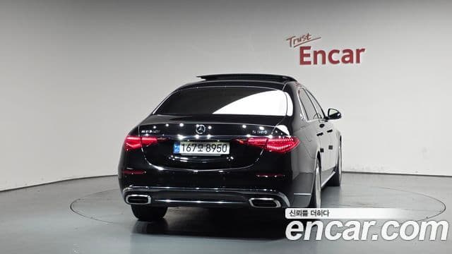 Mercedes-Benz S-Class 2023 — фото 4 из 20