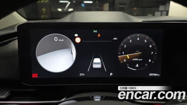 Kia Carnival 2024 — Şəkil 8/20