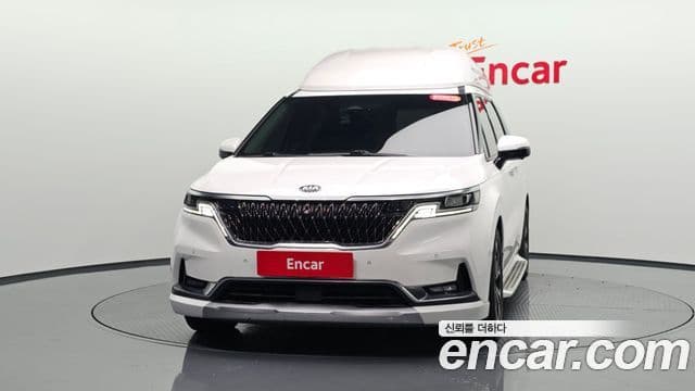 Kia Carnival 2021 — Фото 3/20