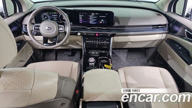 Kia Carnival 2021 — Фото 7/20