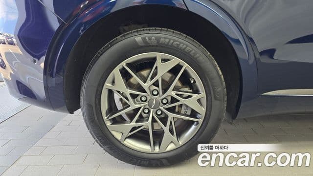 Genesis GV70 2022 — ფოტო 5/20