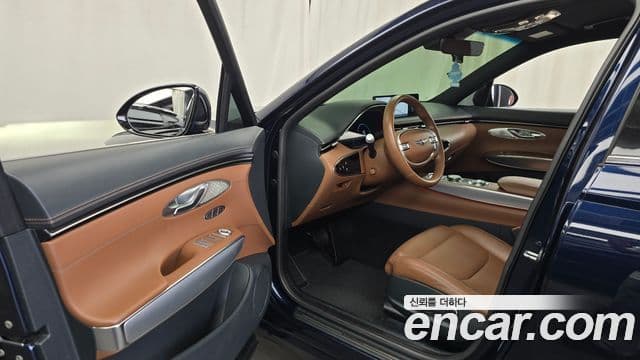 Genesis GV70 2022 — ფოტო 10/20