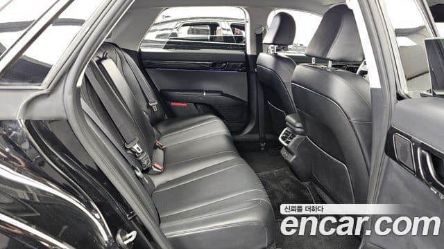Hyundai Grandeur 2023 — Şəkil 12/20