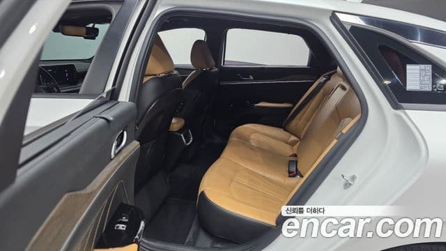 Kia K5 2020 — Şəkil 12/20