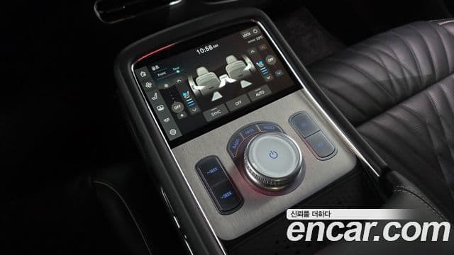 Genesis G90 2022 — ფოტო 8/20