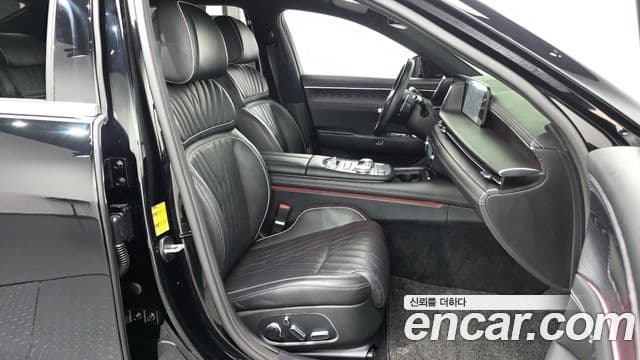 Genesis G90 2022 — Photo 12/36