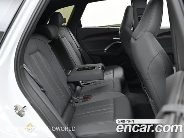 Audi Q5 2025 — Photo 13/20