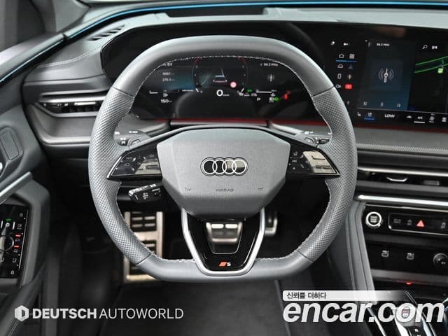 Audi Q5 2025 — Photo 9/20