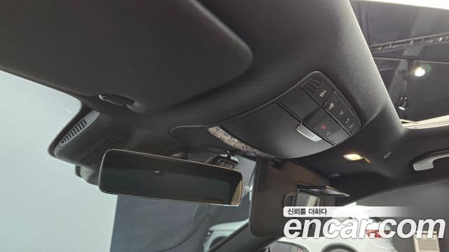 Mercedes-Benz E-Class 2023 — ფოტო 20/20