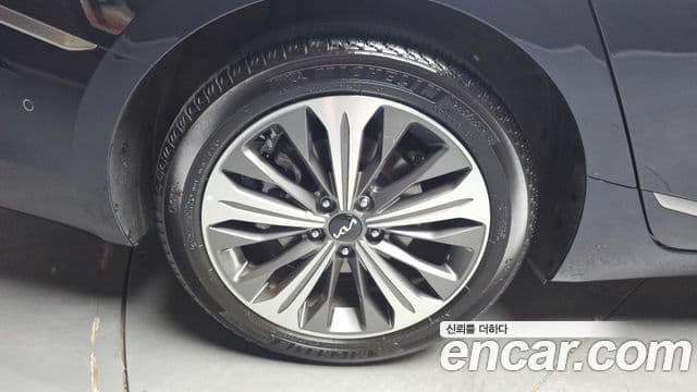 Kia K8 2023 — фото 5 из 20