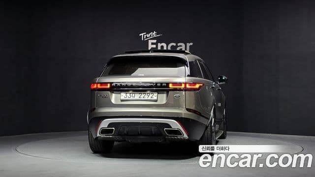 Land Rover Range Rover Velar 2018 — Фото 4/20