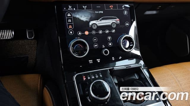 Land Rover Range Rover Velar 2018 — Фото 9/20