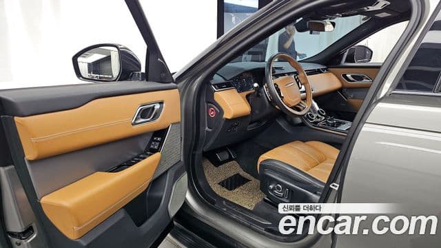 Land Rover Range Rover Velar 2018 — Фото 10/20