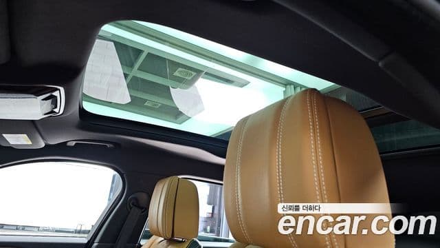 Land Rover Range Rover Velar 2018 — Фото 19/20