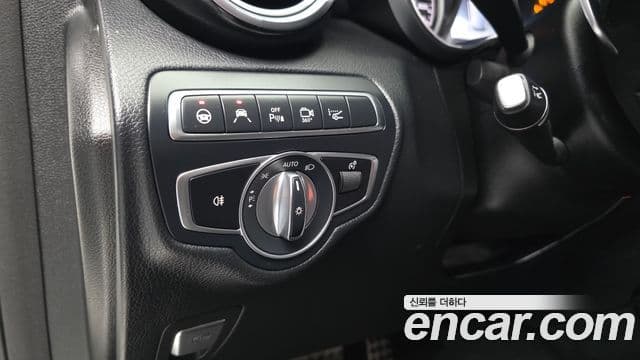 Mercedes-Benz GLC-Class 2018 — ფოტო 19/20