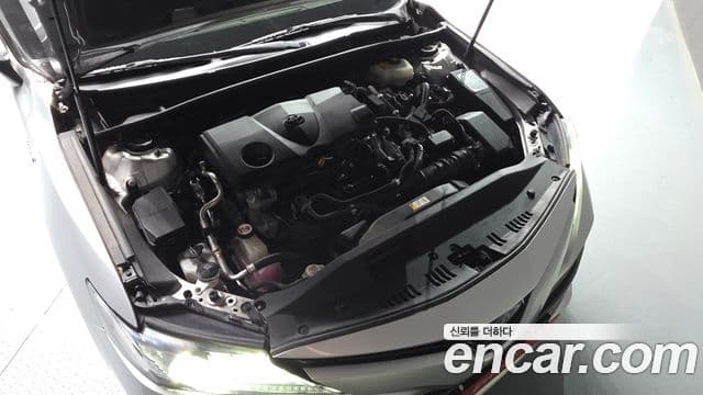 Toyota Camry 2018 — Photo 3/20