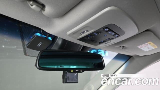 Toyota Camry 2018 — Photo 2/20