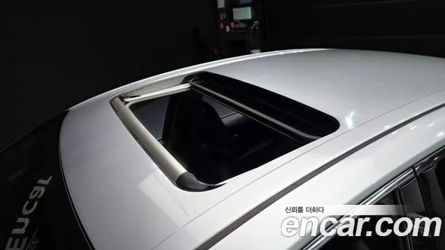 Toyota Camry 2018 — Photo 10/20