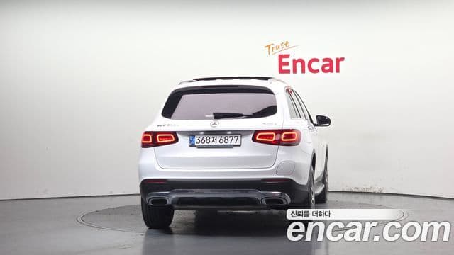 Mercedes-Benz GLC-Class 2021 — ფოტო 4/20