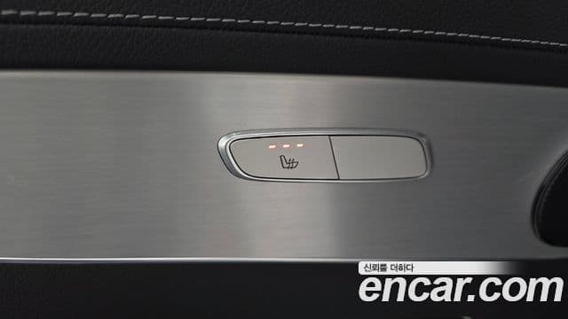 Mercedes-Benz GLC-Class 2021 — ფოტო 19/20