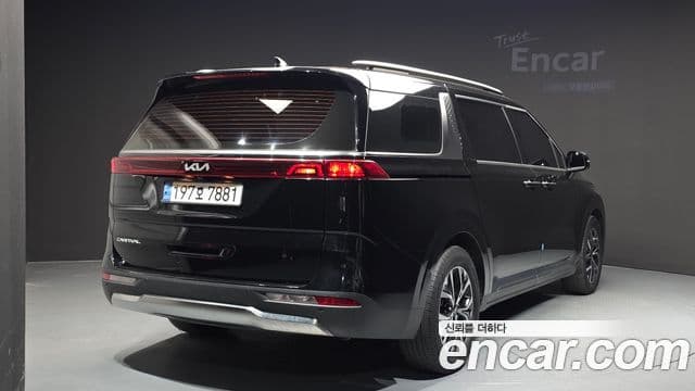 Kia Carnival 2022 — Şəkil 2/20