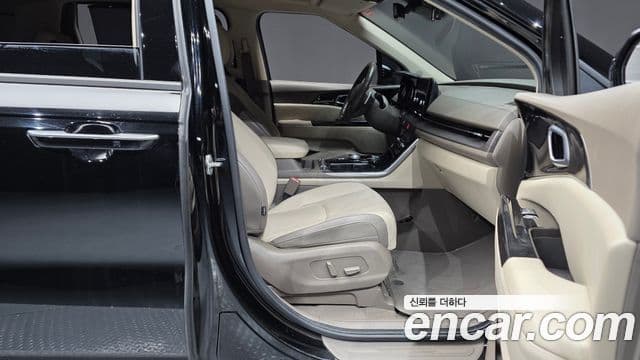 Kia Carnival 2022 — Şəkil 11/20
