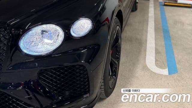 Bentley Bentayga 2024 — Şəkil 4/20