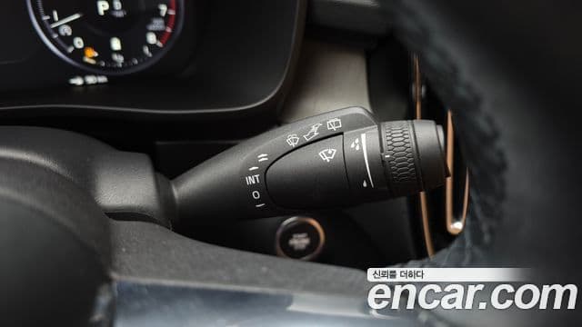 Volvo XC40 2022 — Şəkil 20/20