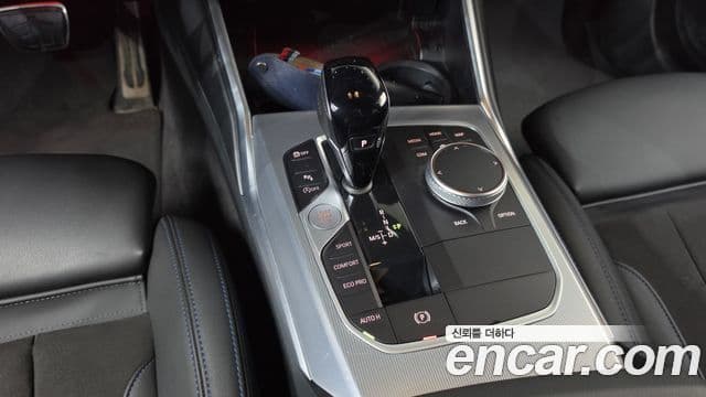 BMW 3 Series 2022 — Şəkil 9/20