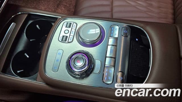 Genesis G90 2023 — ფოტო 9/20