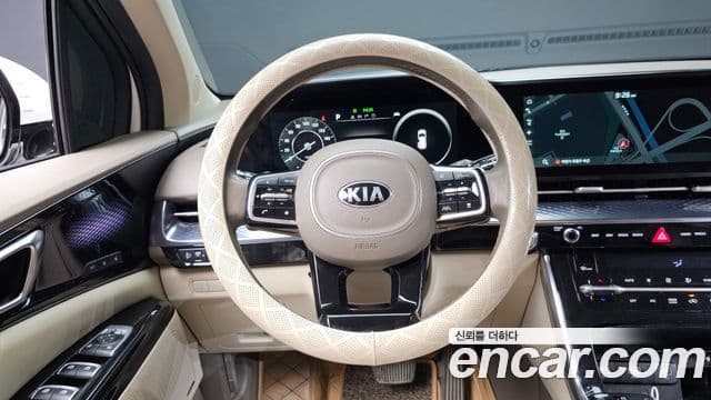 Kia Carnival 2021 — Şəkil 13/20