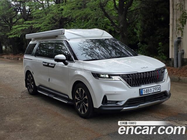 Kia Carnival 2021 — ფოტო 2/20