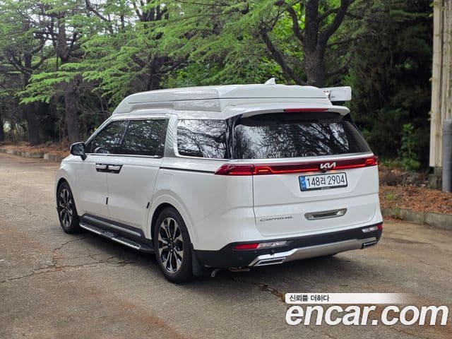 Kia Carnival 2021 — ფოტო 5/20