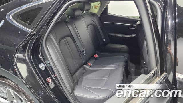 Hyundai Sonata 2022 — Şəkil 12/20