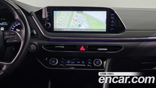 Hyundai Sonata 2022 — Şəkil 13/20