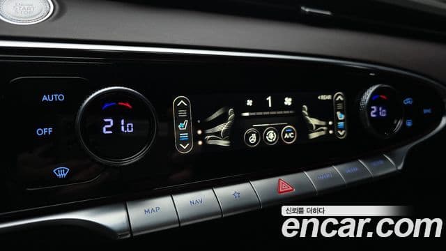 Genesis GV70 2024 — ფოტო 24/35