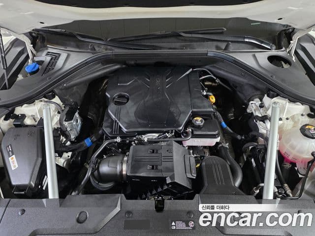 Genesis GV70 2022 — Şəkil 19/20