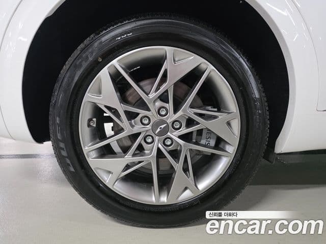 Genesis GV70 2022 — Şəkil 20/20