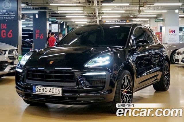 Porsche Macan 2022 — Şəkil 15/20